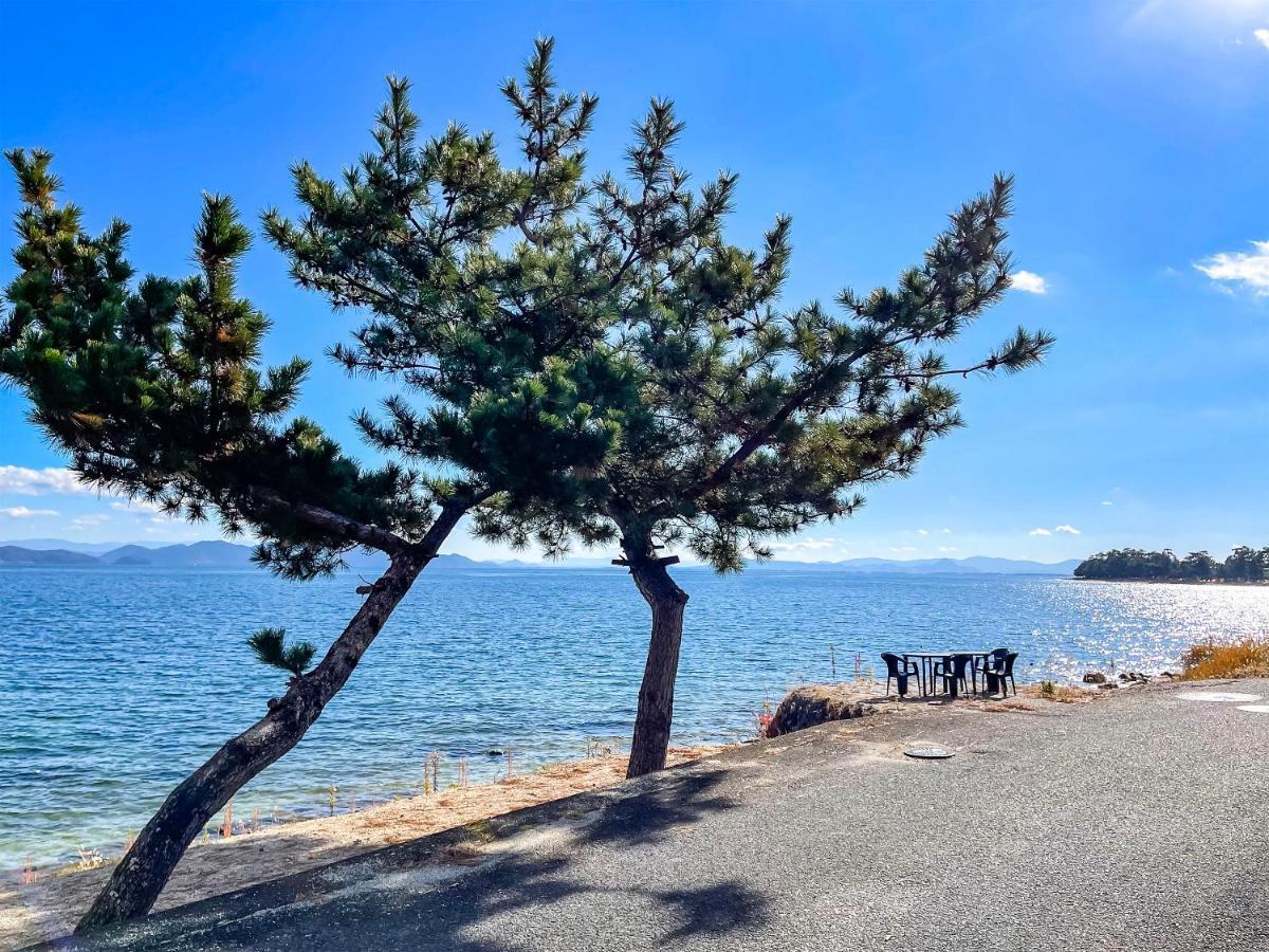 Minamikomatsu Biwa-Lakeside Cottage B B Dylan מראה חיצוני תמונה