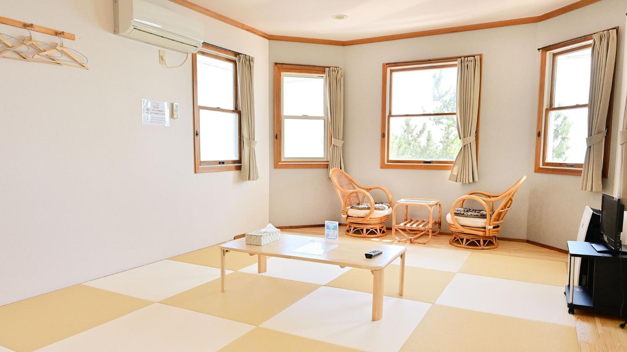 Minamikomatsu Biwa-Lakeside Cottage B B Dylan חדר תמונה